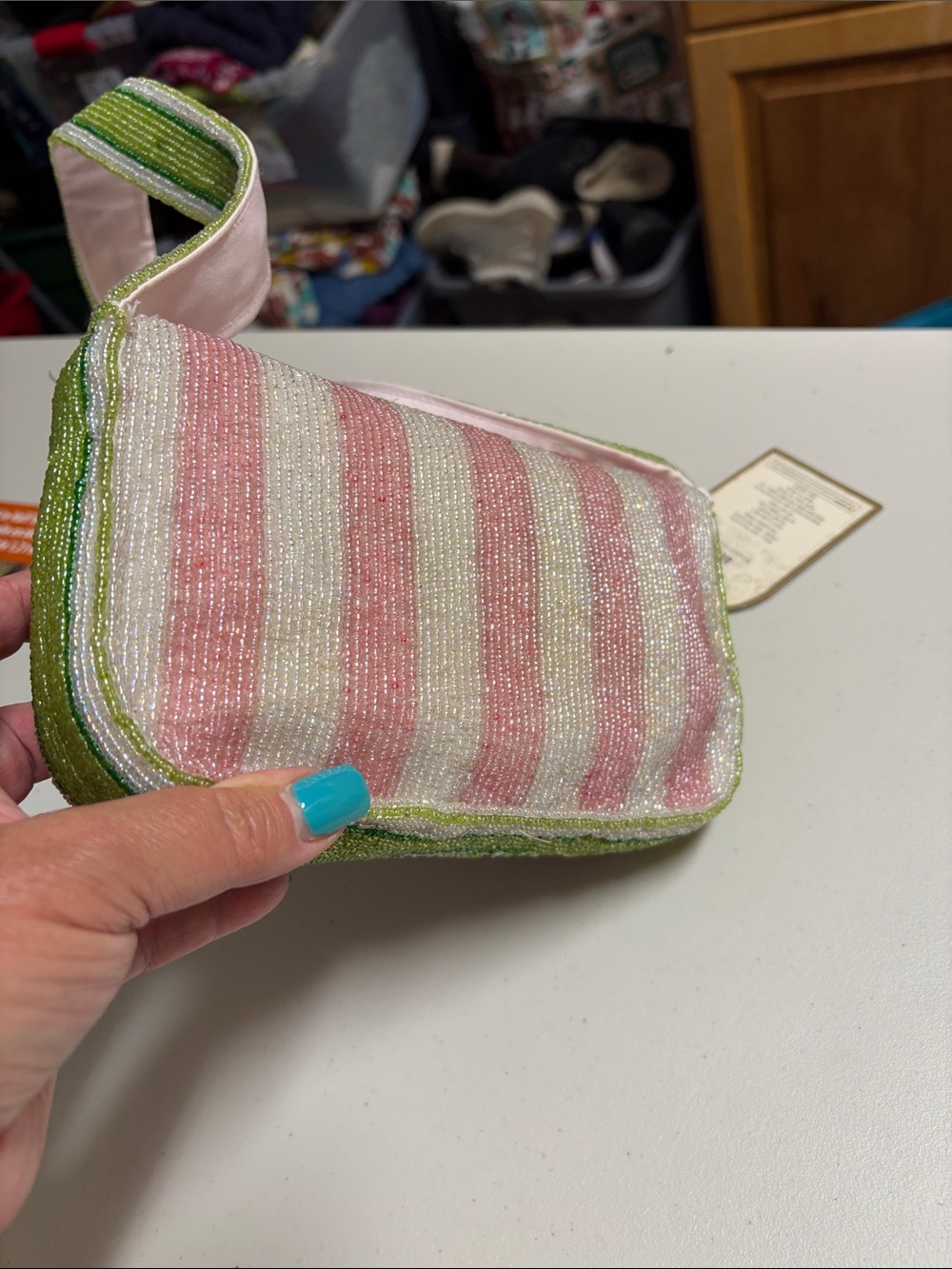 Handmade in India Beaded Pink Tulip Shoulder Bag - Picture 10 of 14